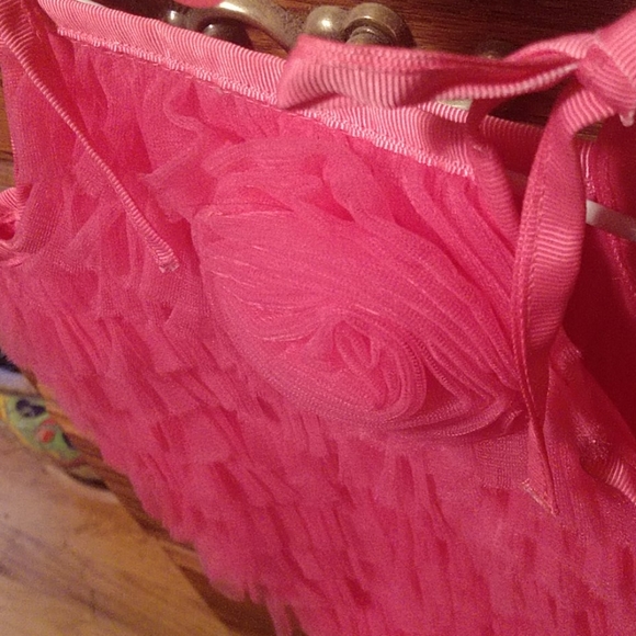 Toddlers/Babies Pink Chiffon 1 piece Outfit - Picture 5 of 10